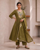 Suvislab Olive Elegance Embroidered Tutone Kurta Set with Dupatta
